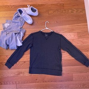 Gray Long Sleeve Shirt (medium)